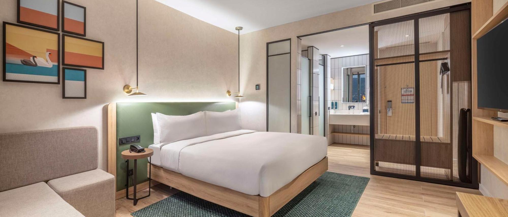 Hilton Garden Inn Tbilisi Riverview Extérieur photo