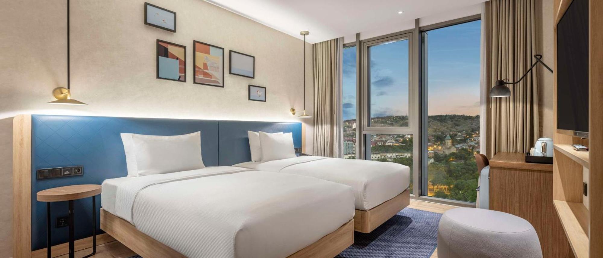 Hilton Garden Inn Tbilisi Riverview Extérieur photo
