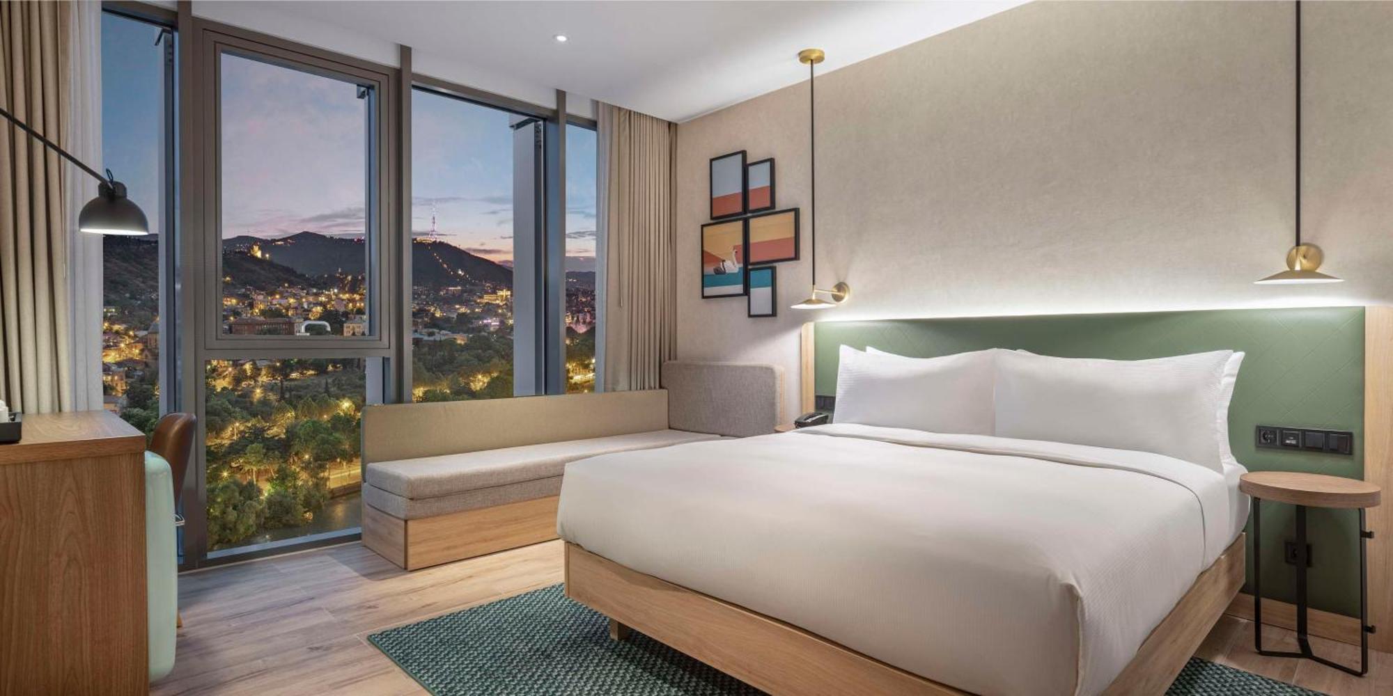 Hilton Garden Inn Tbilisi Riverview Extérieur photo