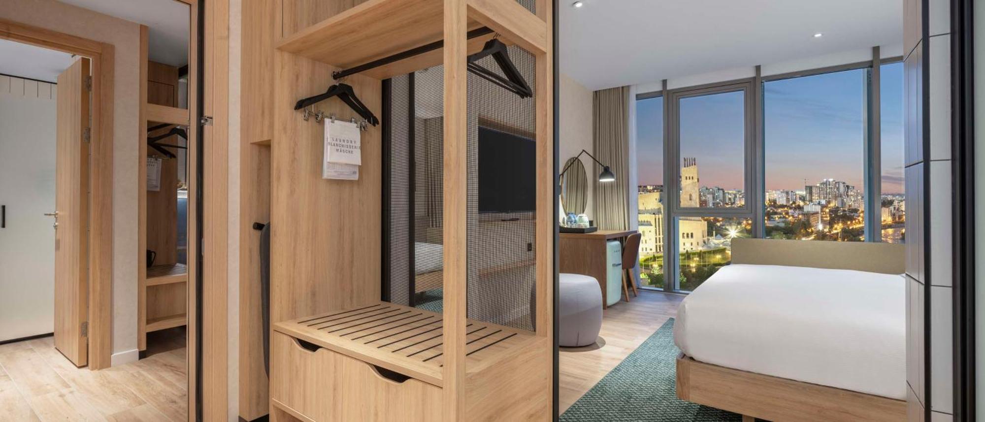 Hilton Garden Inn Tbilisi Riverview Extérieur photo