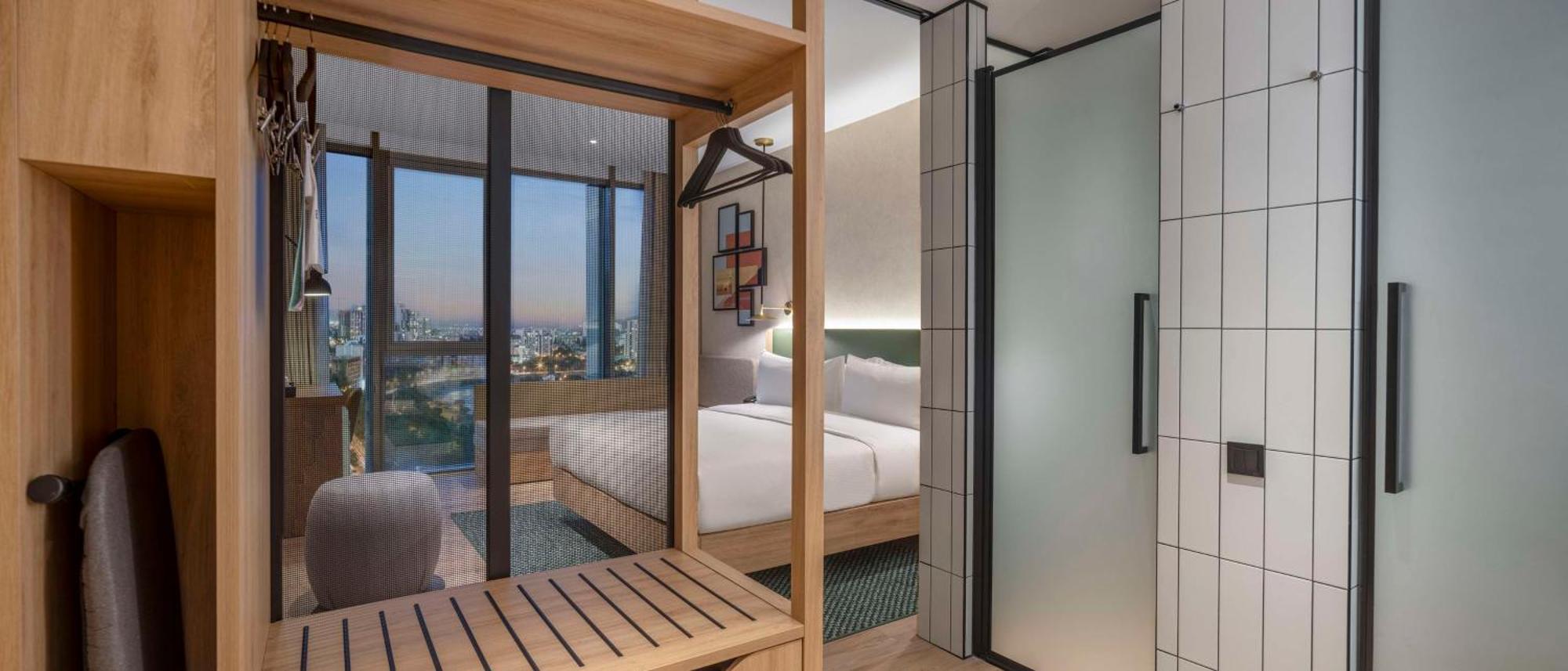 Hilton Garden Inn Tbilisi Riverview Extérieur photo
