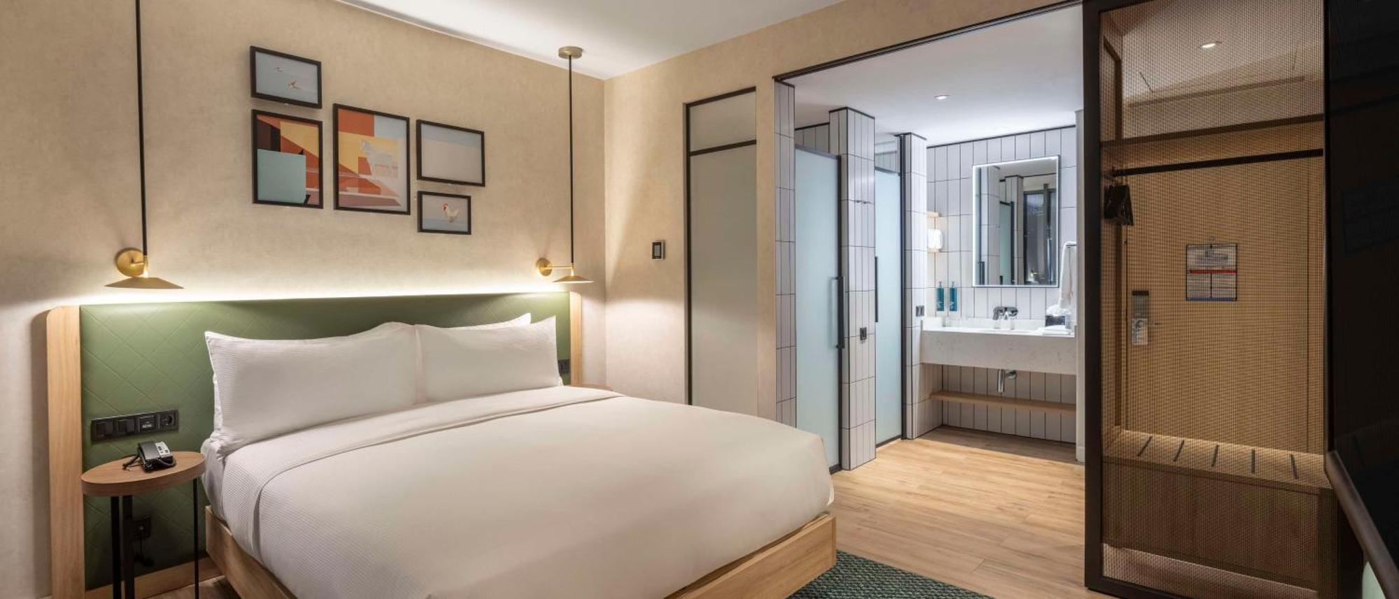 Hilton Garden Inn Tbilisi Riverview Extérieur photo